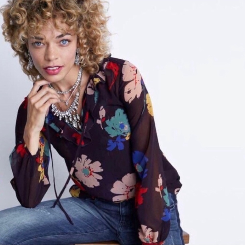 Cabi | Floral Juliet Blouse Sheer Neck Tie Ruffles Style 3859 Dark Purple M
